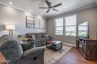 Photo #5: 7008860 Listing