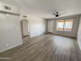 Photo #2: 7009059 Listing