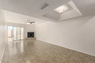 Photo #1: 7009101 Listing 