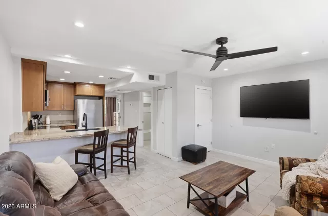 MLS: 7009119 Condo For Sale