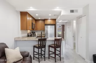 Photo #2: 7009119 Listing 