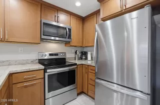 Photo #5: 7009119 Listing 