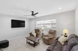 Photo #6: 7009119 Listing 