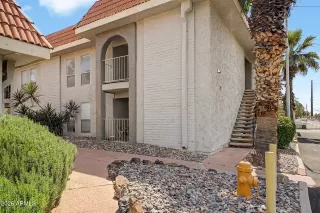 Photo #2: 7009137 Listing