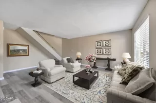 Photo #4: 7009199 Listing