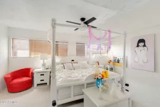 Photo #3: 7009287 Listing