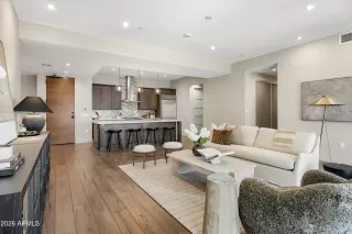 Photo #2: 7009298 Listing