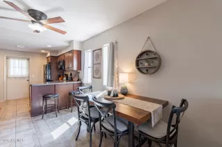 Photo #5: 7009834 Listing 