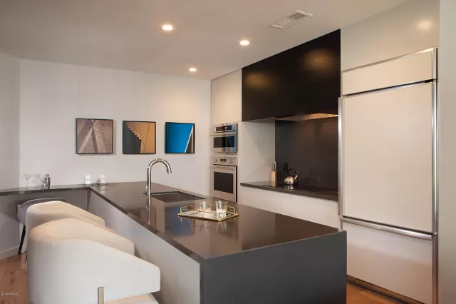 MLS: 7009842 Condo For Sale