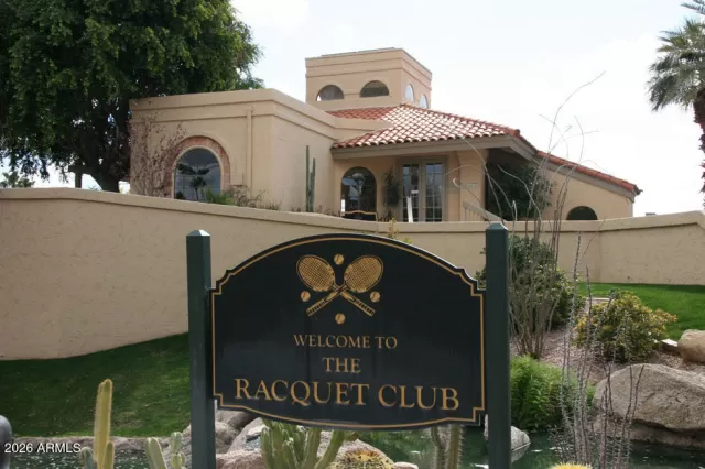 MLS: 7010031 Condo For Sale