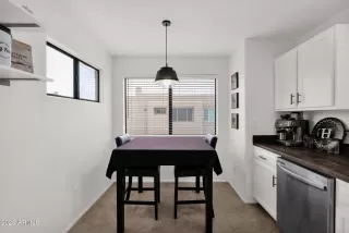 Photo #5: 7010096 Listing 