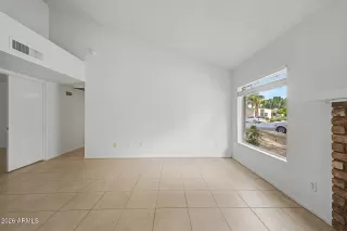 Photo #5: 7010513 Listing 