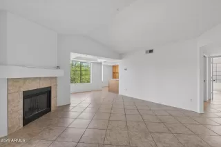 Photo #4: 7010523 Listing 