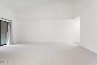 Photo #6: 7010554 Listing 