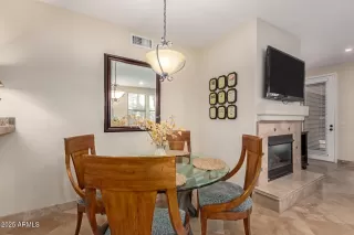 Photo #4: 7010560 Listing