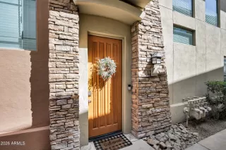 Photo #1: 7010601 Listing