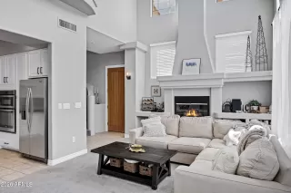 Photo #3: 7010601 Listing