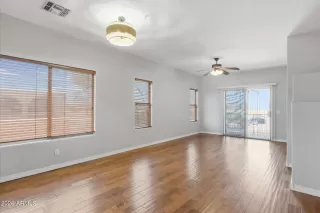 Photo #5: 7010644 Listing 