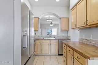 Photo #6: 7010644 Listing 