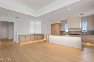 Primary Photo for MLS#: 7010658