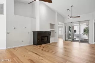 Photo #3: 7010750 Listing