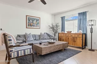 Photo #5: 7010774 Listing 