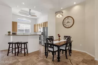 Photo #2: 7010942 Listing 