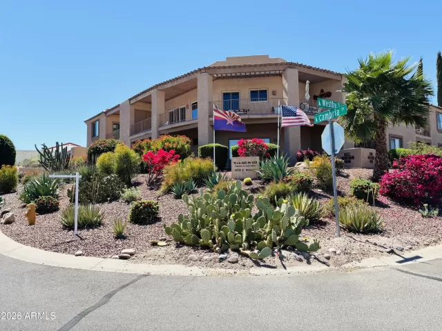 MLS: 7011102 Condo For Sale