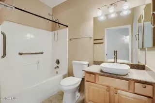 Photo #6: 7011102 Listing 