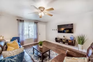 Photo #1: 7011179 Listing 