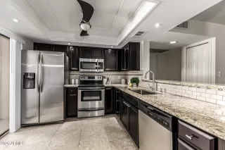 Photo #2: 7011186 Listing 