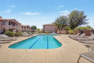 Photo #2: 7011190 Listing