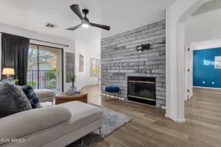 Photo #4: 7011288 Listing 