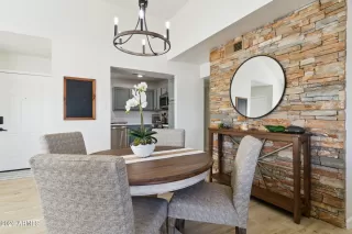 Photo #6: 7011393 Listing