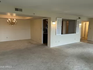 Photo #4: 7011877 Listing 