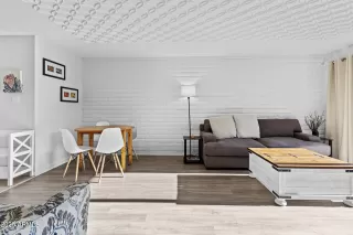 Photo #3: 7012272 Listing