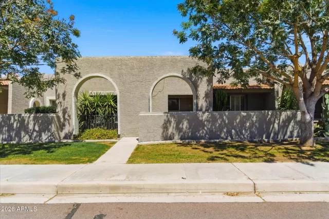 MLS: 7012304 Condo For Sale