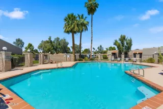 Photo #3: 7012304 Listing