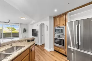 Photo #3: 7012326 Listing