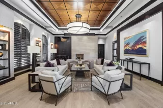 Photo #5: 7012326 Listing