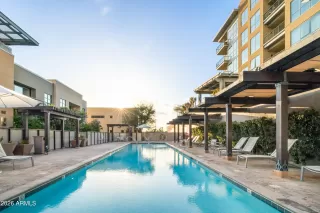 More Details about MLS # 7012331 : 15215 N KIERLAND BOULEVARD 101#101
