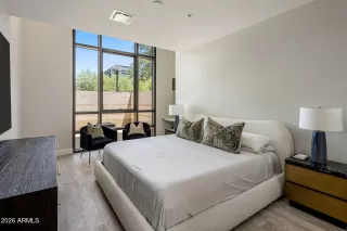 Photo #4: 7012331 Listing