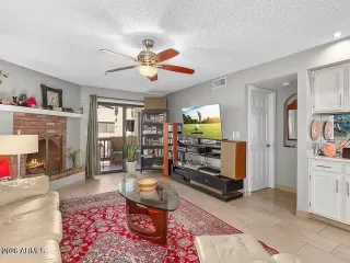 More Details about MLS # 7012389 : 3031 N CIVIC CENTER PLAZA 230#230