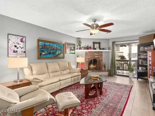 Photo #3: 7012389 Listing 