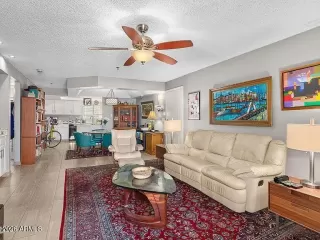 Photo #4: 7012389 Listing 