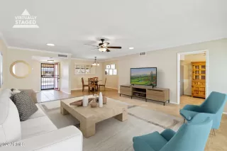 Photo #4: 7012395 Listing 