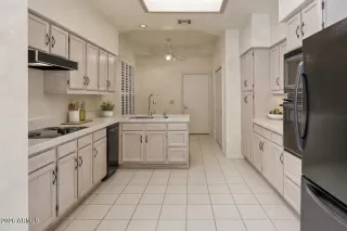 Photo #2: 7012401 Listing 