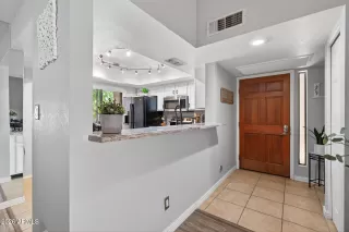 Photo #1: 7012445 Listing 