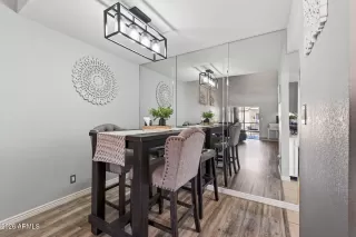 Photo #4: 7012445 Listing 