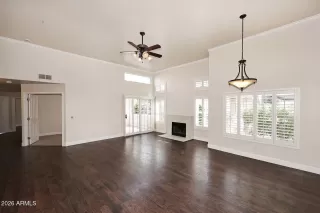 Photo #3: 7012484 Listing 